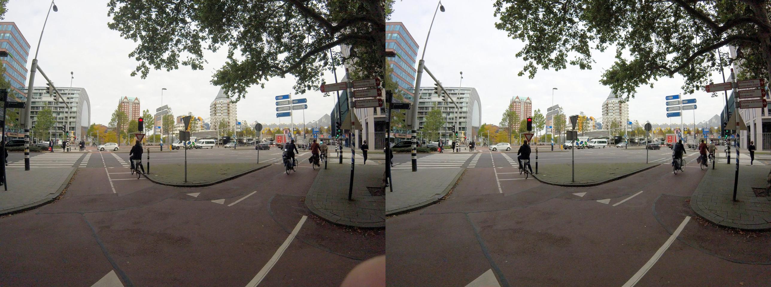 Blaak Rotterdam 3D parallel-view GoPro 200mm
