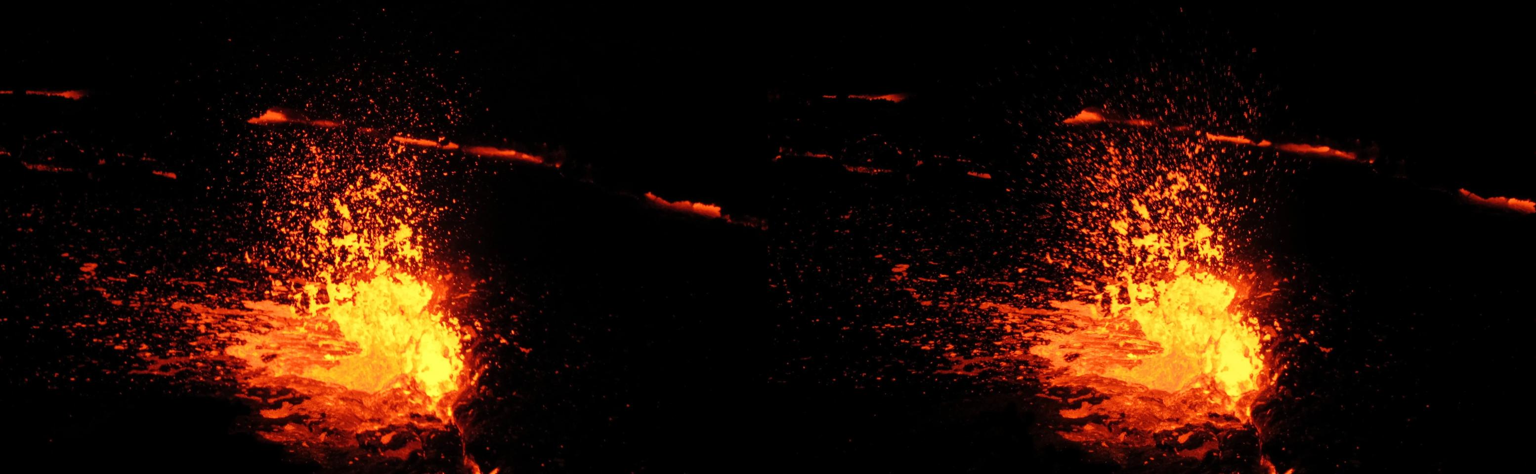 Hyperstereo on an active volcano 5