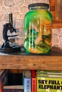 Microscope and Sample Jar