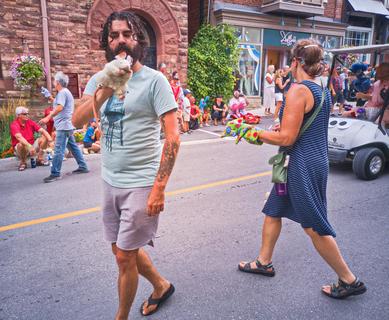 Parade 10