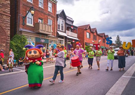Parade 01