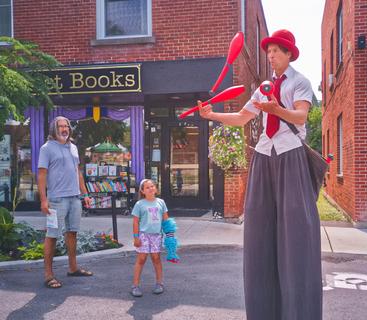 Stilt Walking Juggler