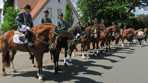 Horse parade