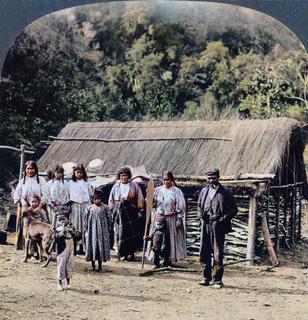 ‘Maoris at home, New Zealand’ 1921